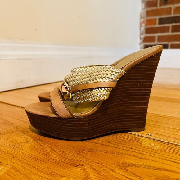 Coach Beatriz Women Sz 6.5 Wedge Heel Platform Sandal Gold Tan Brown Slingback - Picture 1 of 16